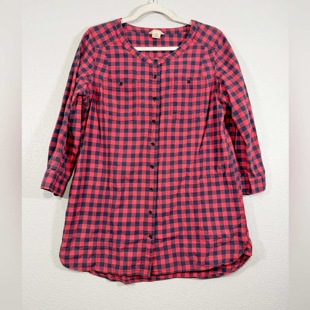 Duluth Trading Co Shirt Red Blue Checkered Top Button Down Round Neck Women M